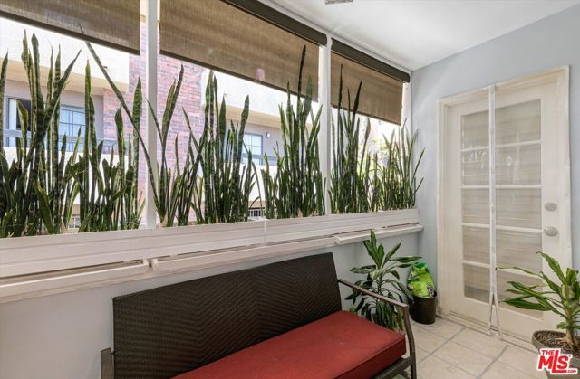 1734 N Fuller Avenue 307, Los Angeles, CA 90046