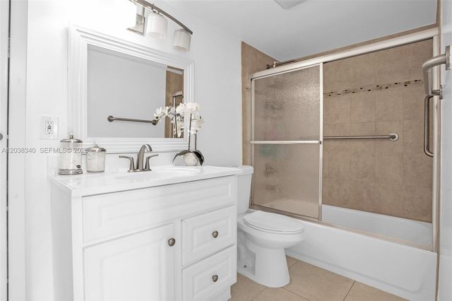 8331 Sands Point Blvd C308, Tamarac, FL 33321