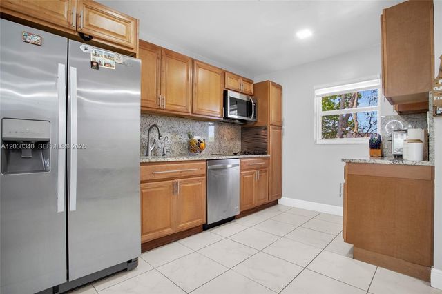 8331 Sands Point Blvd C308, Tamarac, FL 33321