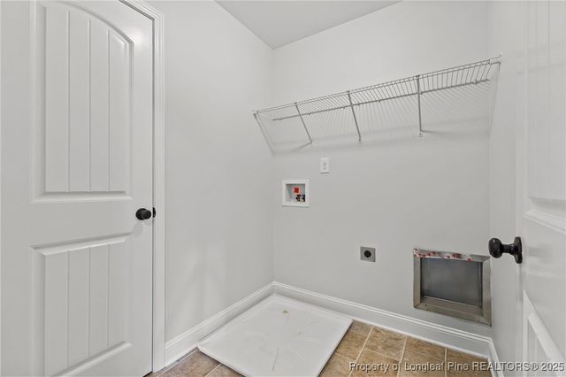 6711 Carloway Drive, Fayetteville, NC 28304