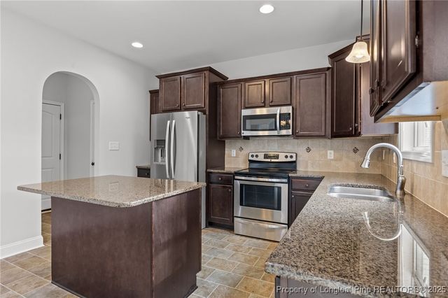 6711 Carloway Drive, Fayetteville, NC 28304