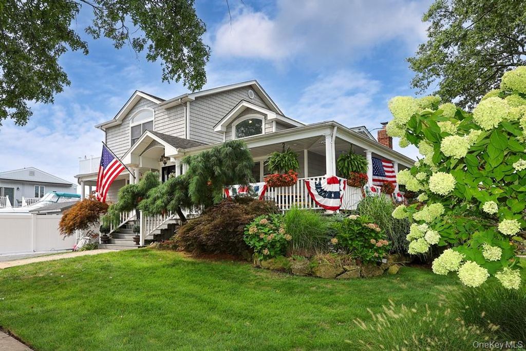 3970 Darby Lane, Seaford, NY 11783 — photo 2
