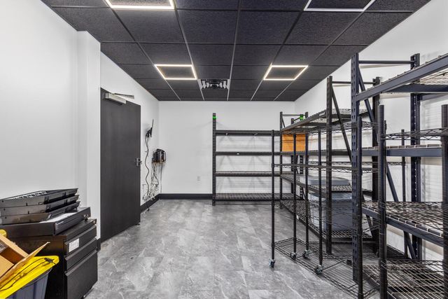 122 W Superior Street, Wayland, MI 49348