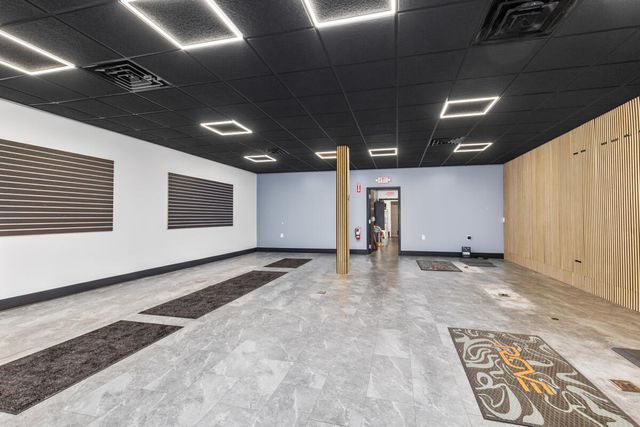 122 W Superior Street, Wayland, MI 49348