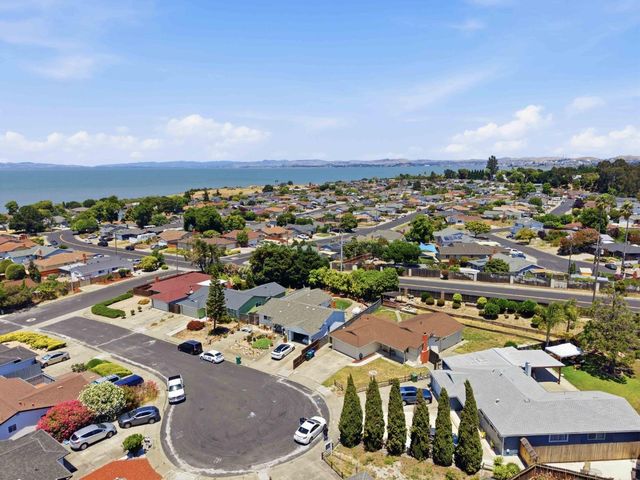 261 Highlands Court, San Pablo, CA 94806