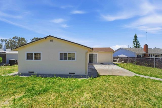 261 Highlands Court, San Pablo, CA 94806