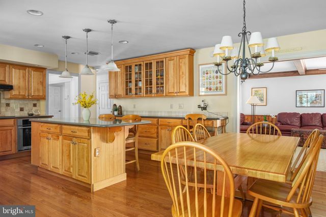 113 WATERCREST DR, Doylestown, PA 18901