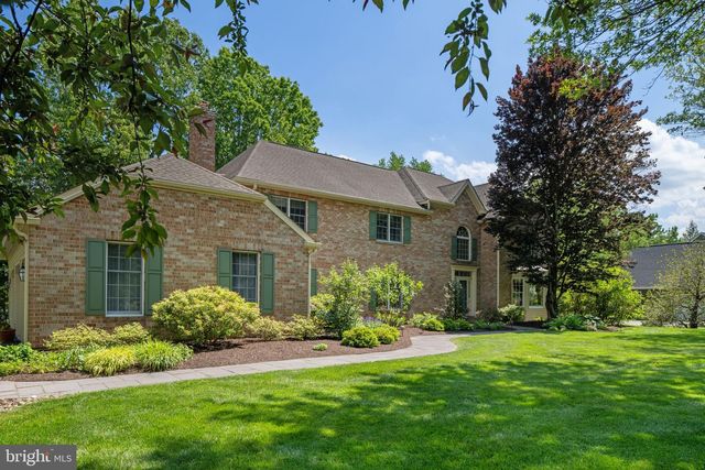 113 WATERCREST DR, Doylestown, PA 18901