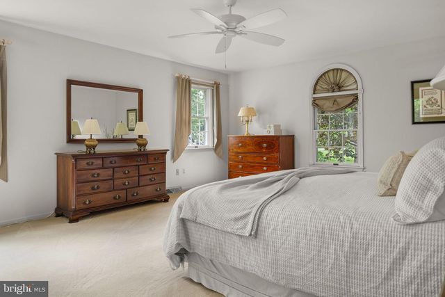 113 WATERCREST DR, Doylestown, PA 18901