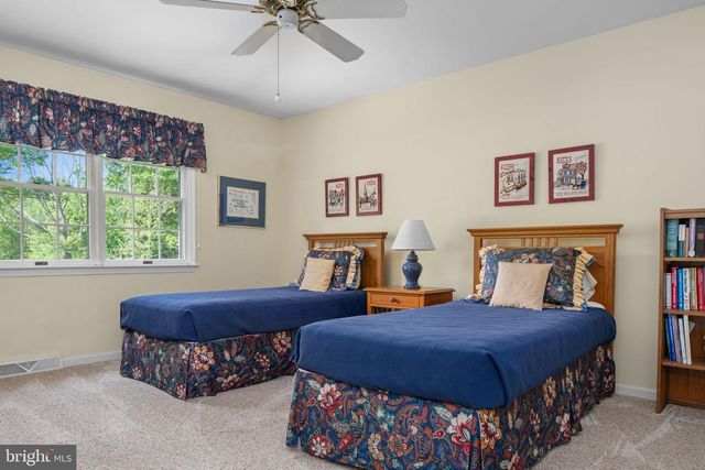 113 WATERCREST DR, Doylestown, PA 18901