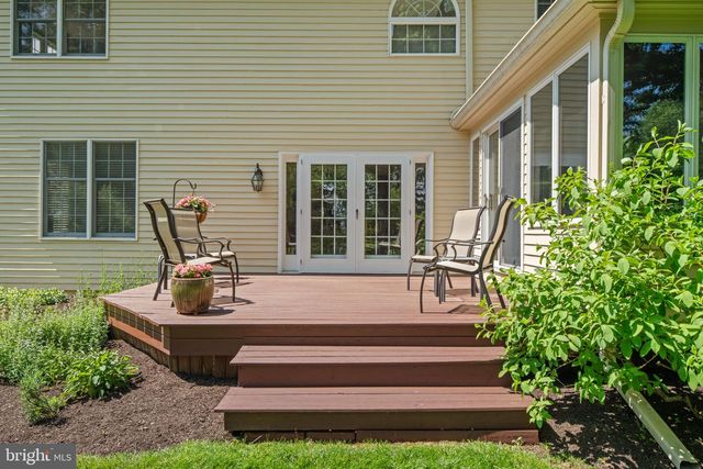 113 WATERCREST DR, Doylestown, PA 18901