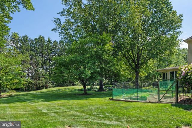 113 WATERCREST DR, Doylestown, PA 18901