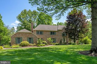 113 WATERCREST DR, Doylestown, PA 18901