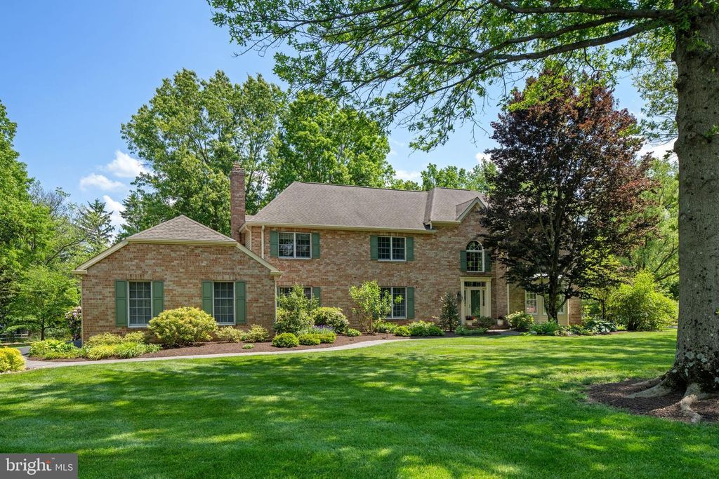 113 WATERCREST DR, Doylestown, PA 18901