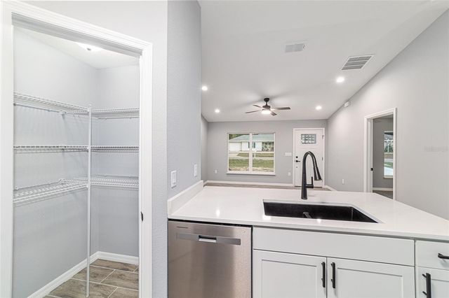 4919 NW 61ST COURT, Ocala, FL 34482