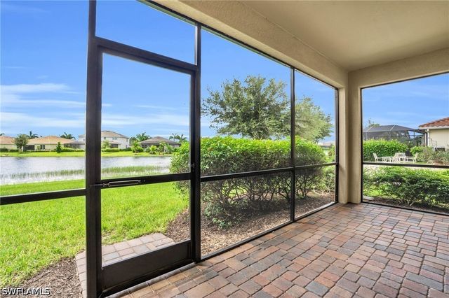 2061 Hamlin ST, Naples, FL 34120