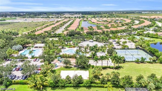 2061 Hamlin ST, Naples, FL 34120