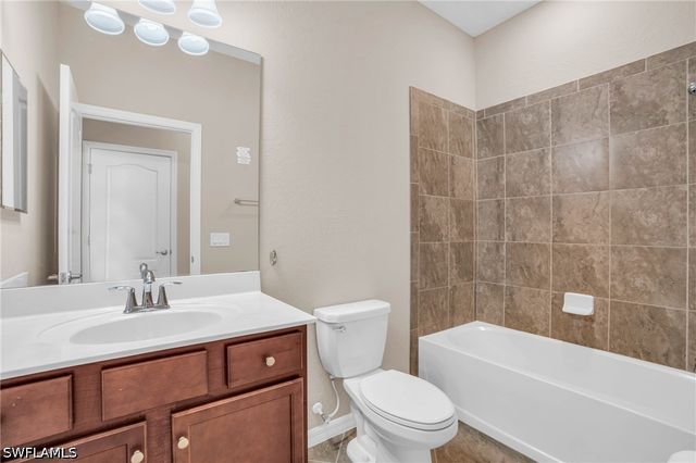 2061 Hamlin ST, Naples, FL 34120