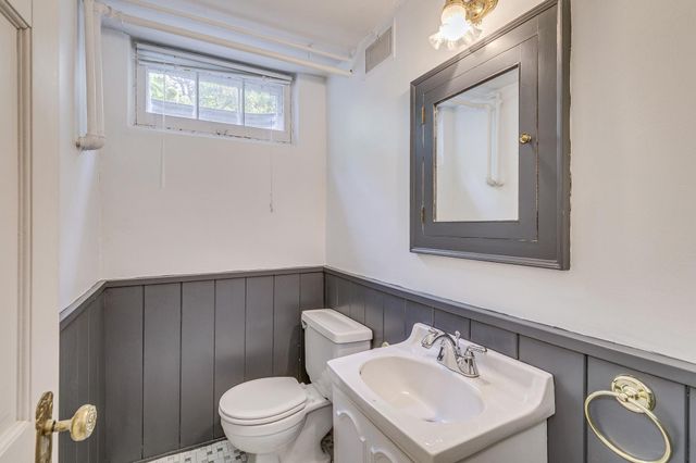 4354 Browndale Avenue, Saint Louis Park, MN 55424