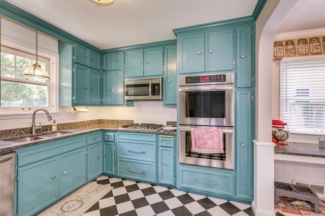 4354 Browndale Avenue, Saint Louis Park, MN 55424