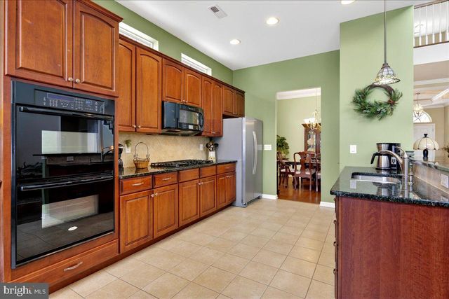 118 ANDOVER DR, Kendall Park, NJ 08824