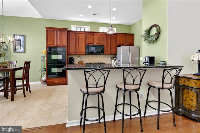 118 ANDOVER DR, Kendall Park, NJ 08824