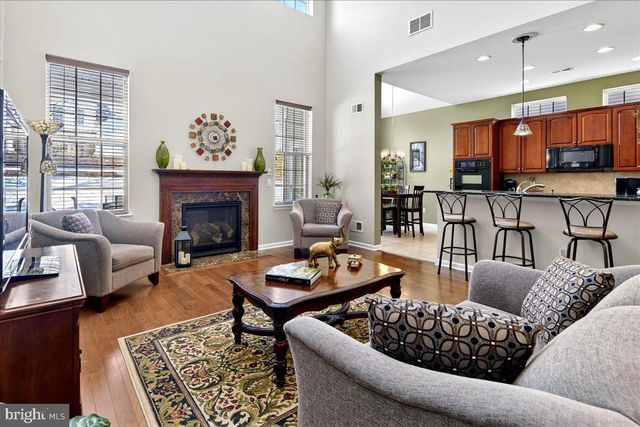 118 ANDOVER DR, Kendall Park, NJ 08824