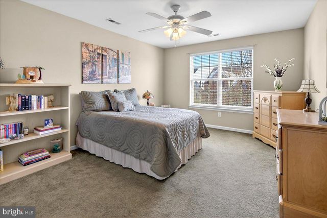 118 ANDOVER DR, Kendall Park, NJ 08824