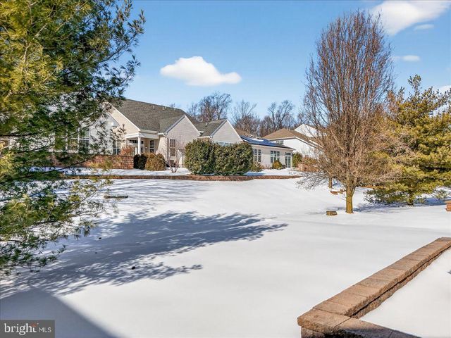 118 ANDOVER DR, Kendall Park, NJ 08824