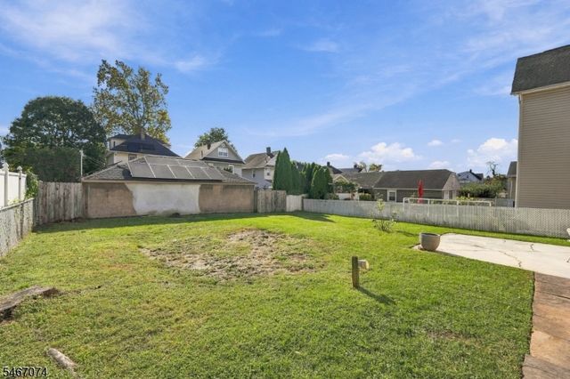 91 Laurel St, Ridgefield Park Village, NJ 07660