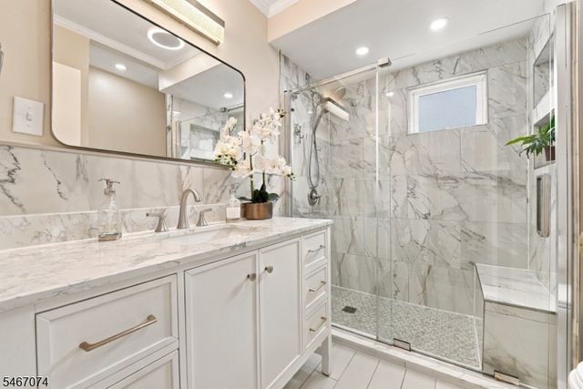 91 Laurel St, Ridgefield Park Village, NJ 07660