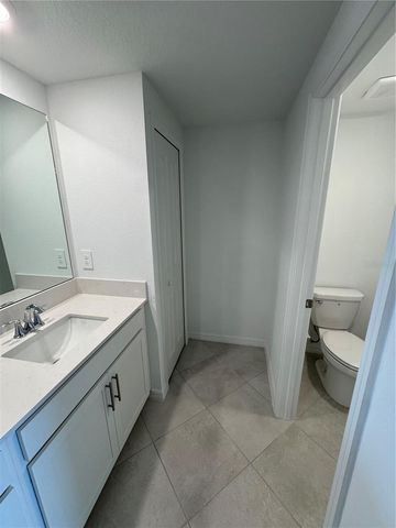 19218 CHERRYSTONE WAY 104, Lakewood Ranch, FL 34211