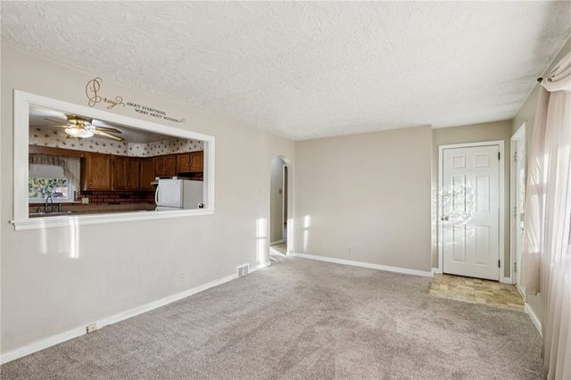 2422 Ridgewood Court, Shenango Twp, PA 16101