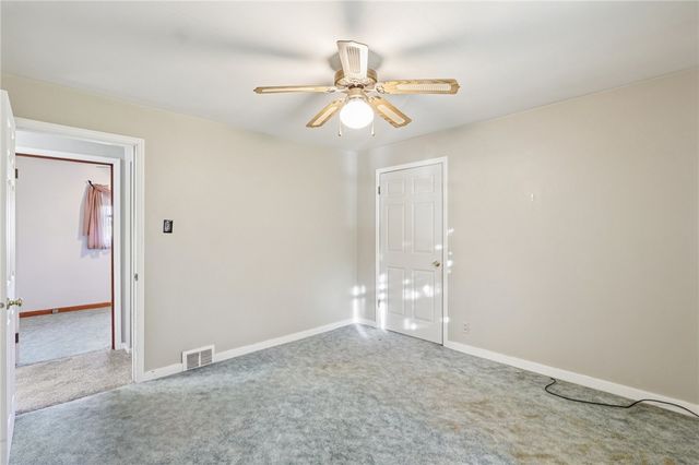 2422 Ridgewood Court, Shenango Twp, PA 16101