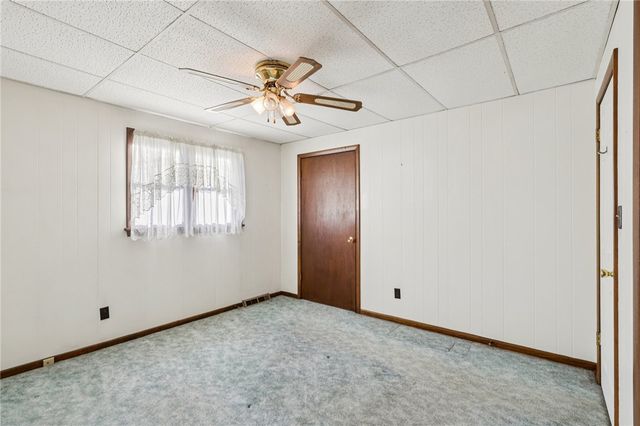 2422 Ridgewood Court, Shenango Twp, PA 16101