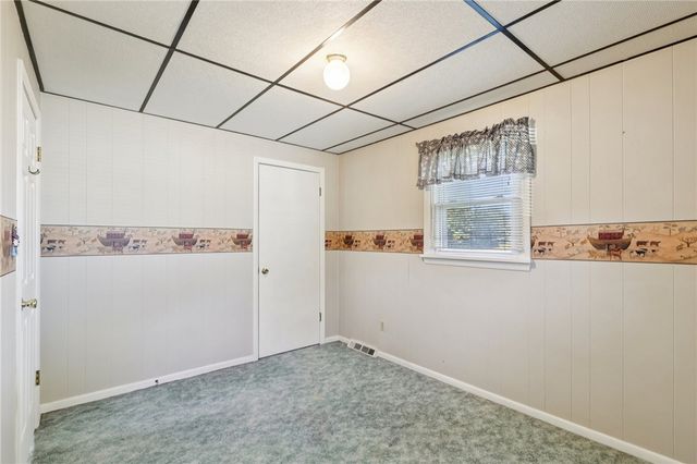 2422 Ridgewood Court, Shenango Twp, PA 16101