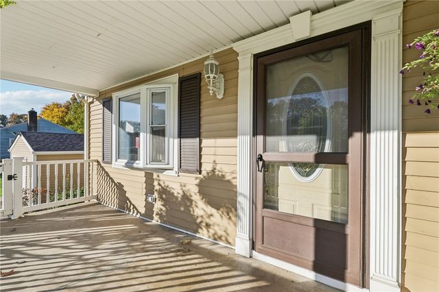 2422 Ridgewood Court, Shenango Twp, PA 16101