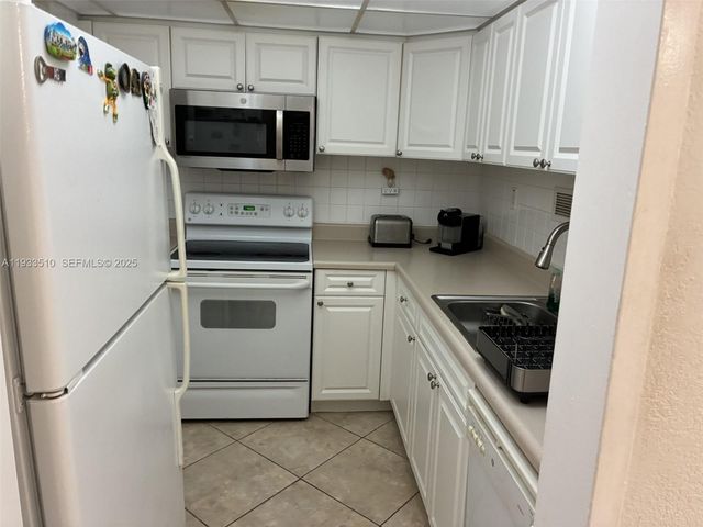 1000 West Ave 110, Miami Beach, FL 33139