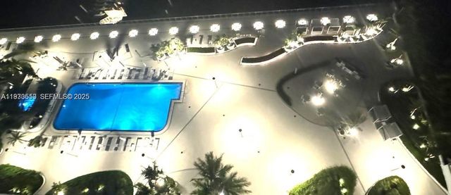 1000 West Ave 110, Miami Beach, FL 33139