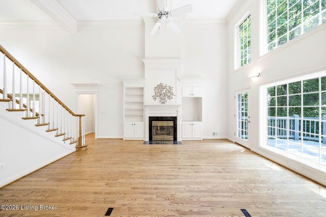 5600 Chapel View Way, Crestwood, KY 40014
