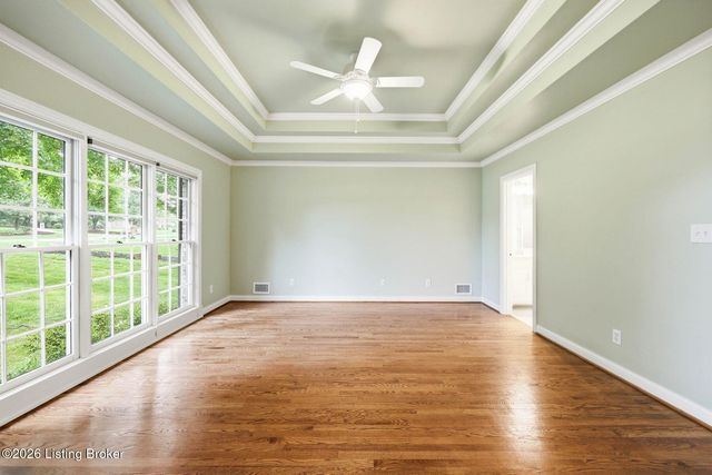 5600 Chapel View Way, Crestwood, KY 40014