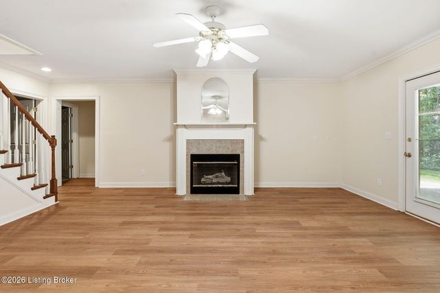 5600 Chapel View Way, Crestwood, KY 40014