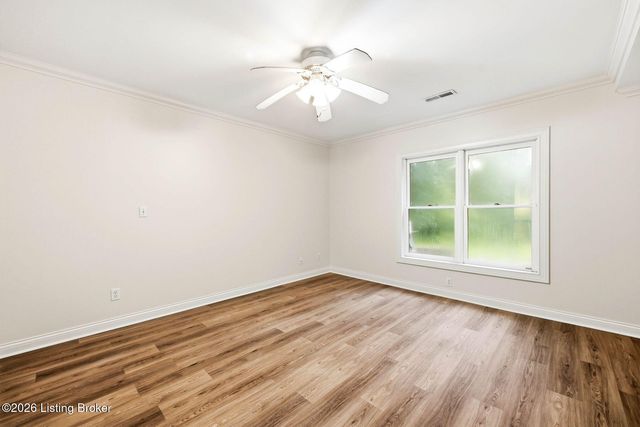 5600 Chapel View Way, Crestwood, KY 40014