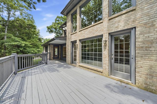5600 Chapel View Way, Crestwood, KY 40014