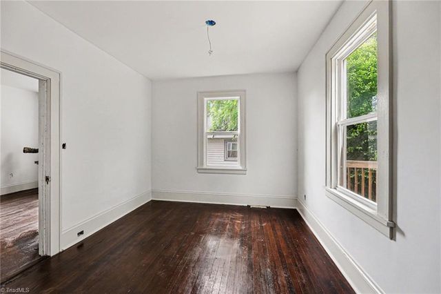 2016 Cherry Street, Winston-salem, NC 27105