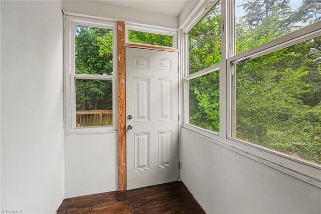 2016 Cherry Street, Winston-salem, NC 27105