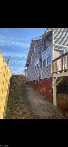 2016 Cherry Street, Winston-salem, NC 27105