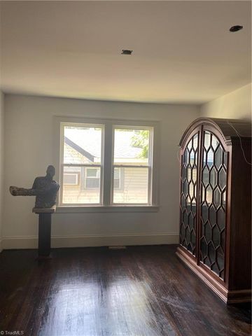2016 Cherry Street, Winston-salem, NC 27105