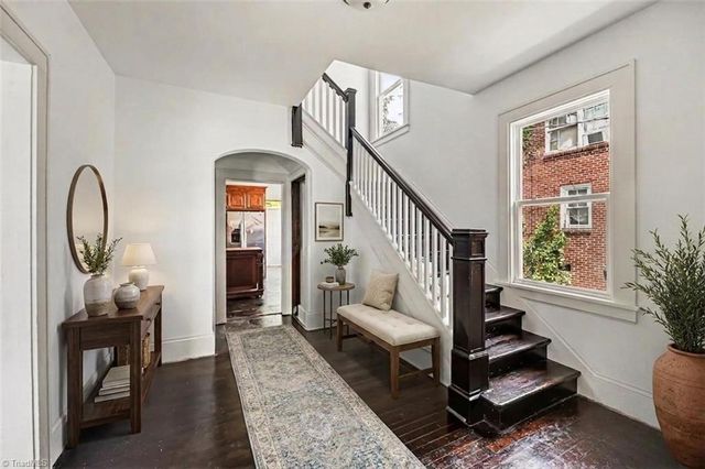 2016 Cherry Street, Winston-salem, NC 27105