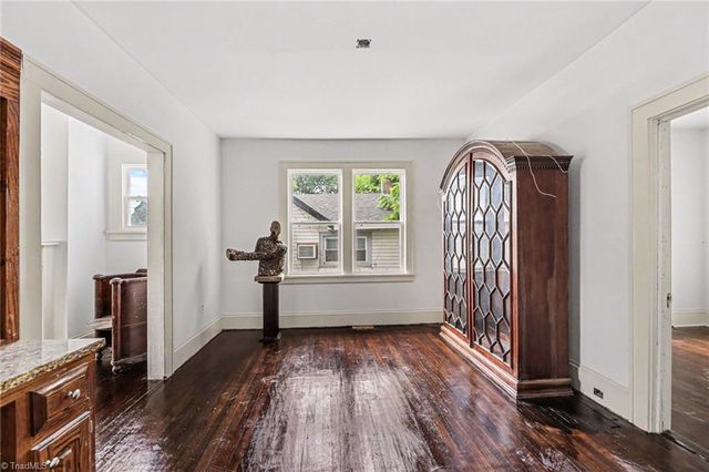 2016 Cherry Street, Winston-salem, NC 27105